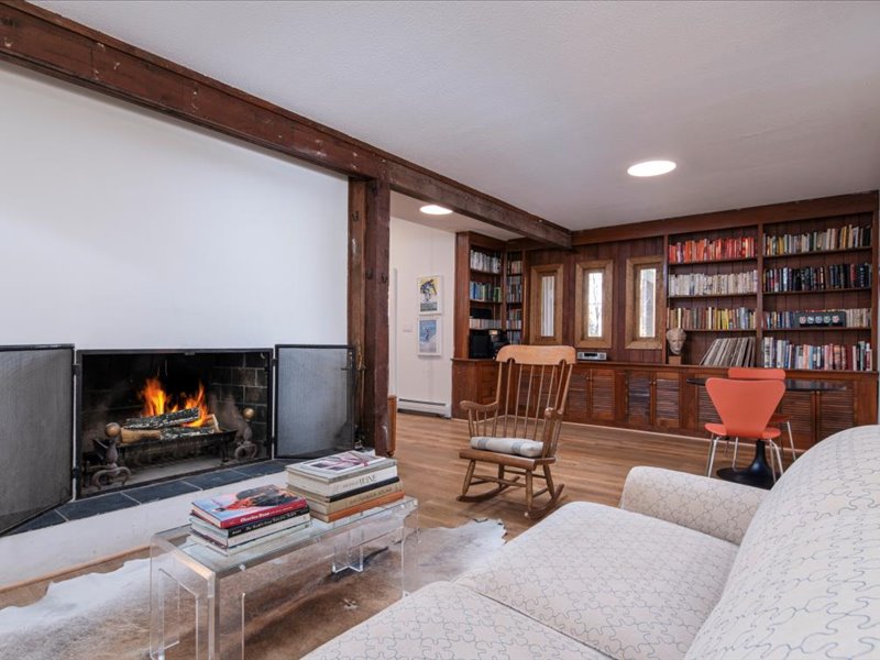 52-19 Middle Ridge Rd Stratton VT 10-20-24 JHULLPHOTO-55