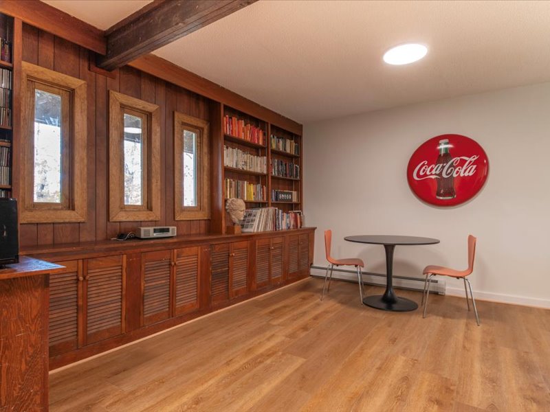 53-19 Middle Ridge Rd Stratton VT 10-20-24 JHULLPHOTO-56